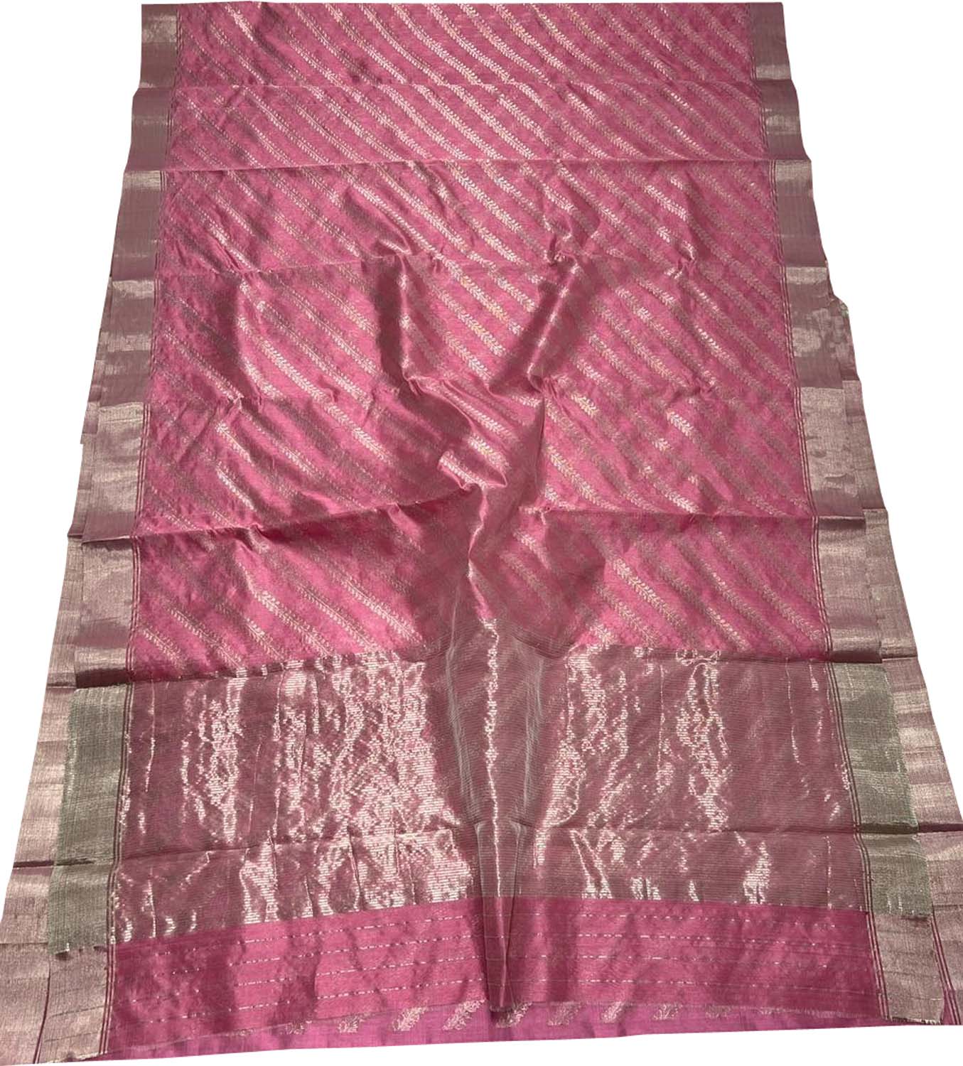 Exquisite Pink Chanderi Handloom Pure Silk Saree: A Timeless Elegance - Luxurion World