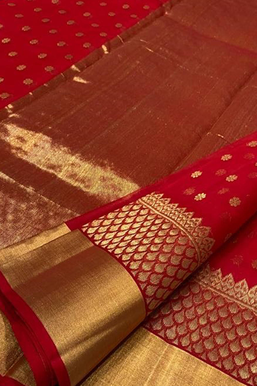 Exquisite Red Chanderi Handloom Katan Silk Saree - Luxurion World
