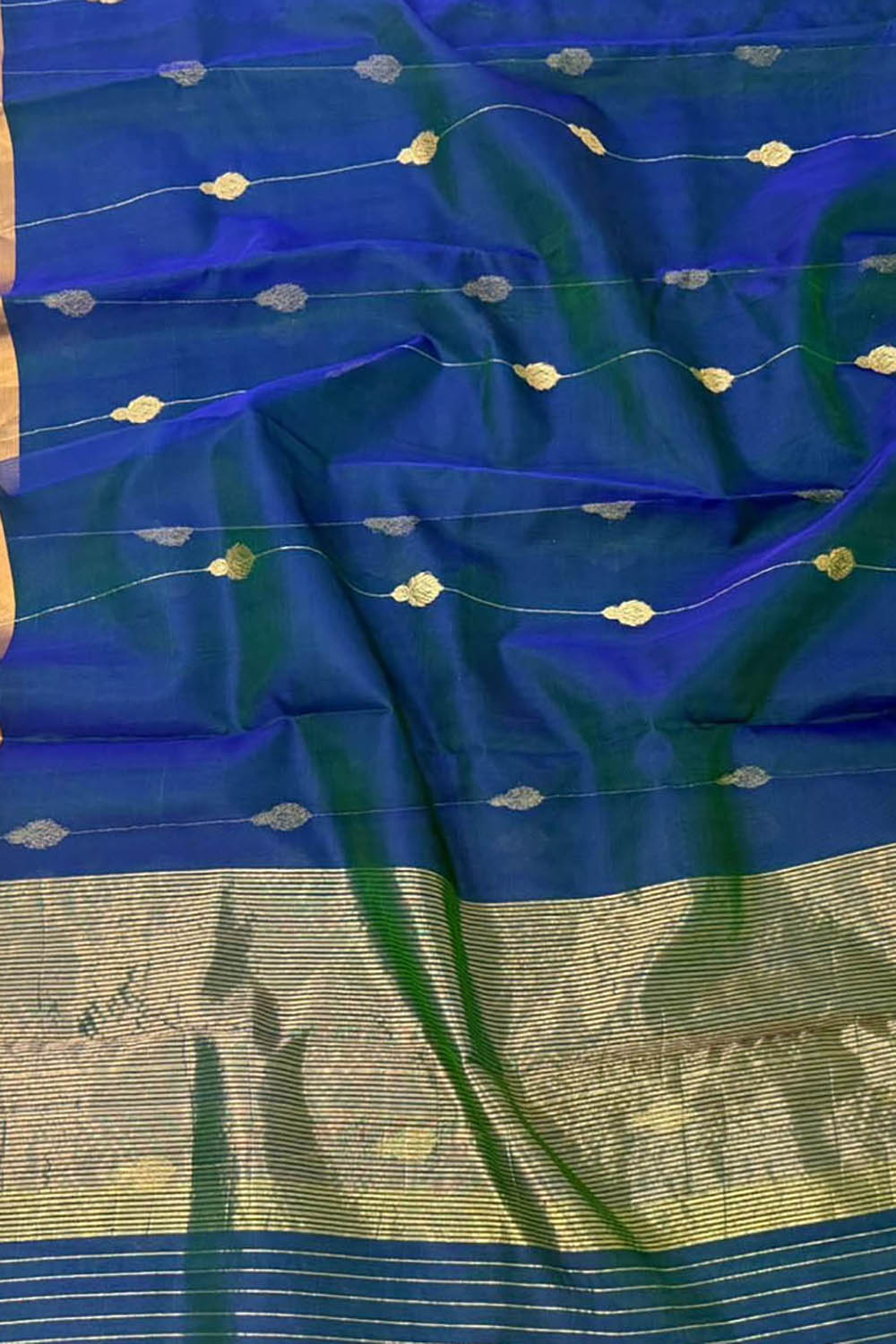 Blue Handloom Chanderi Pure Katan Silk Saree - Elegant and Timeless - Luxurion World