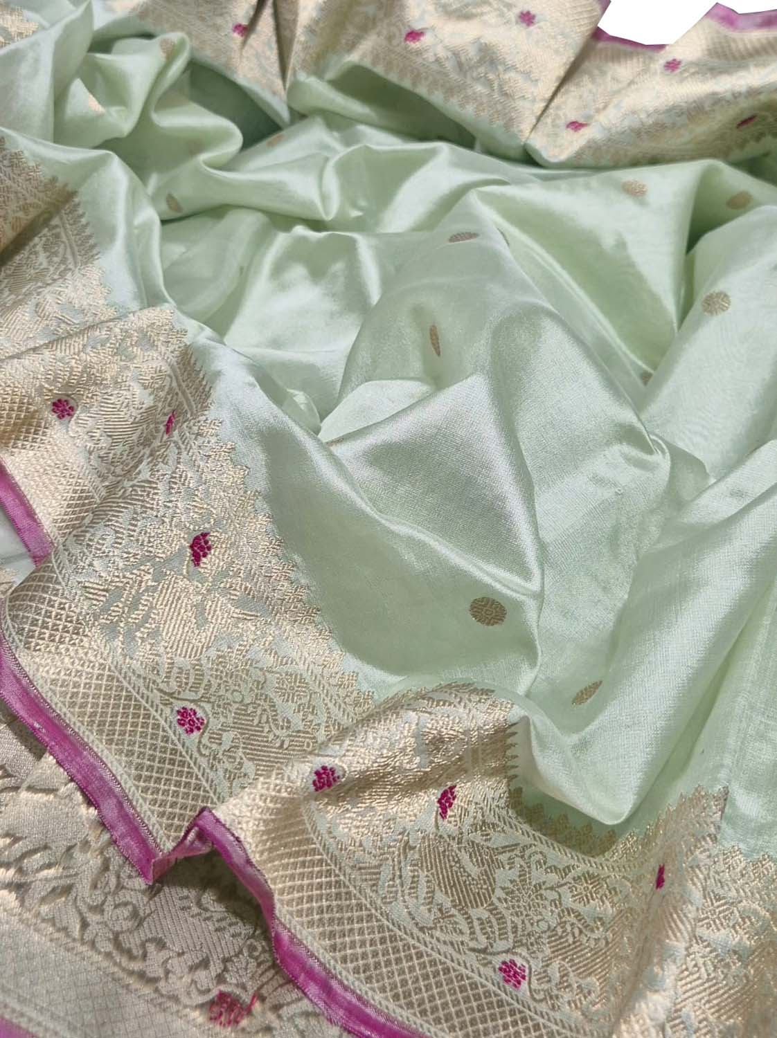 Green Handloom Chanderi Pure Silk Booti Design Saree