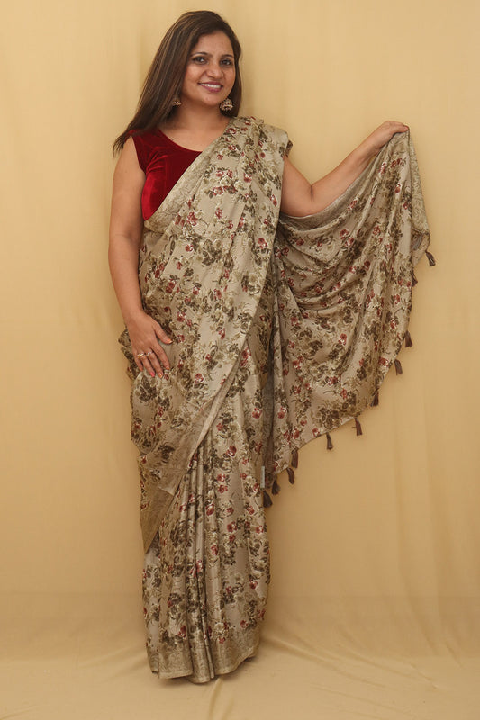 Pastel Digital Printed Crepe Floral Design Saree - Luxurion World