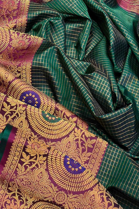 Green Gadwal Handloom Pure Silk Saree - Luxurion World