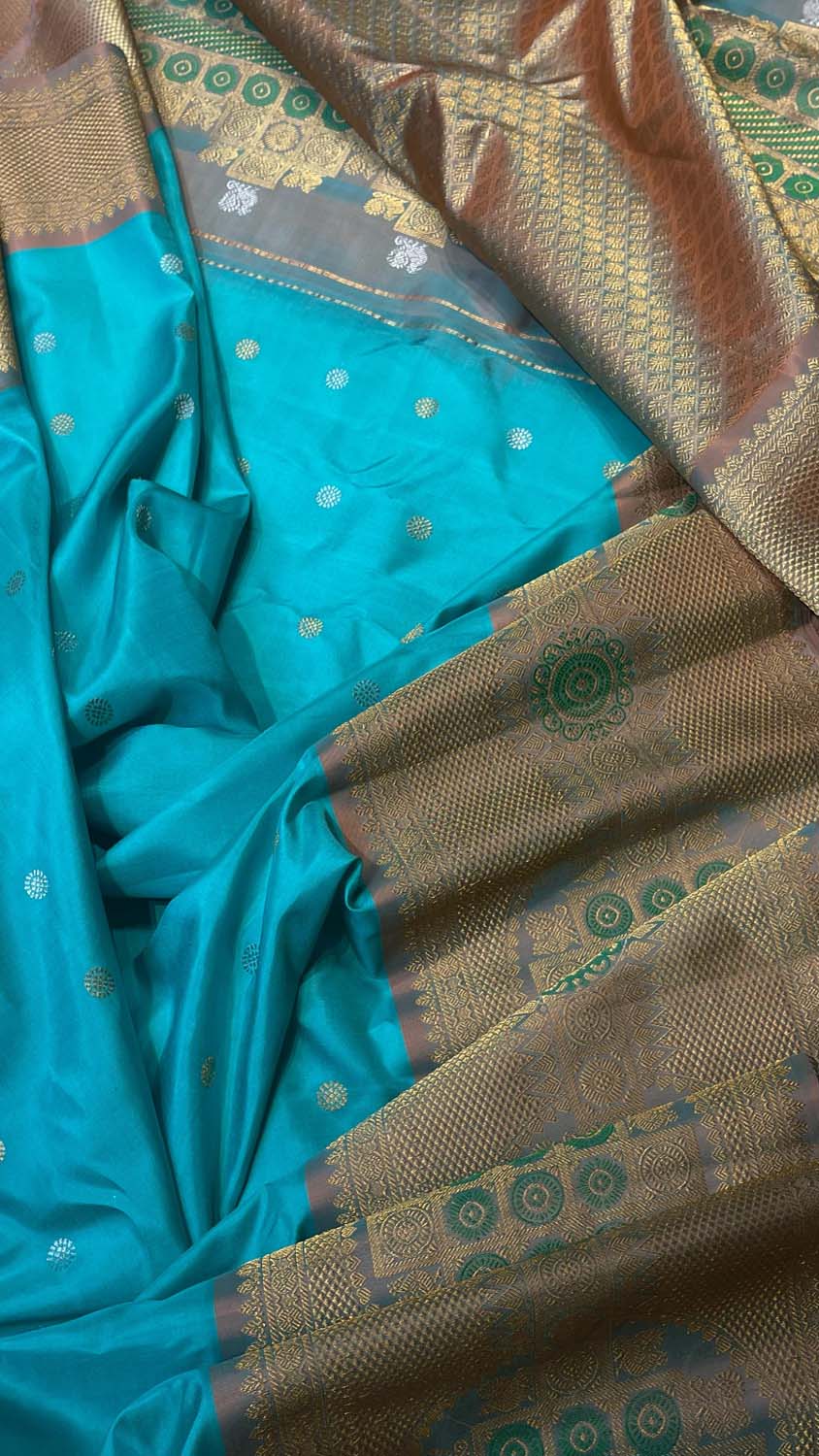 Exquisite Blue Handloom Gadwal Silk Saree - Luxurion World