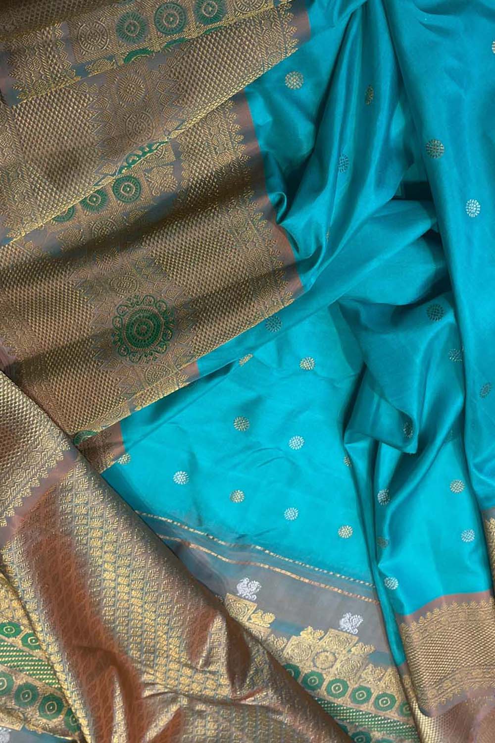 Exquisite Blue Handloom Gadwal Silk Saree - Luxurion World