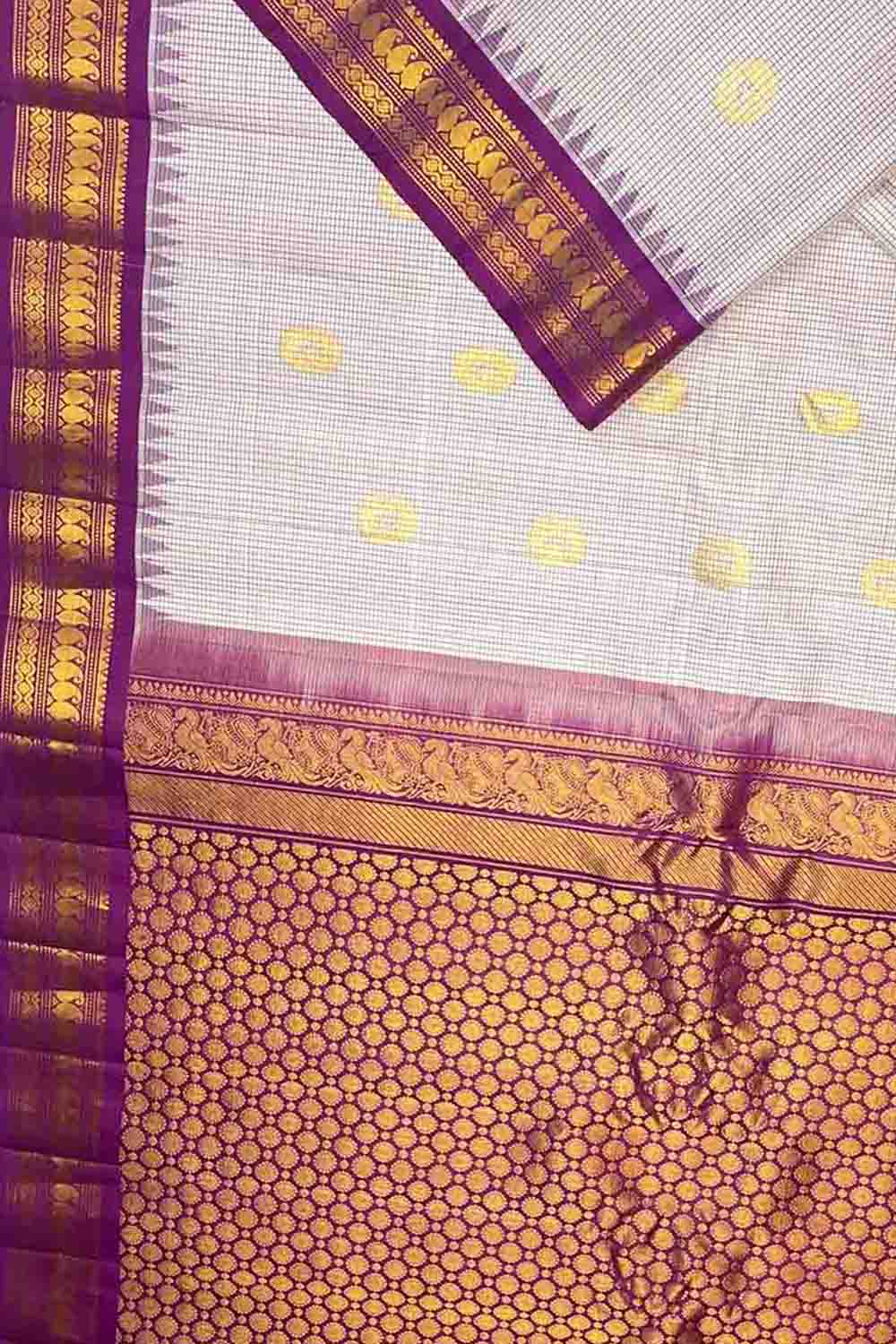 Off White Gadwal Handloom Pure Silk Saree - Luxurion World
