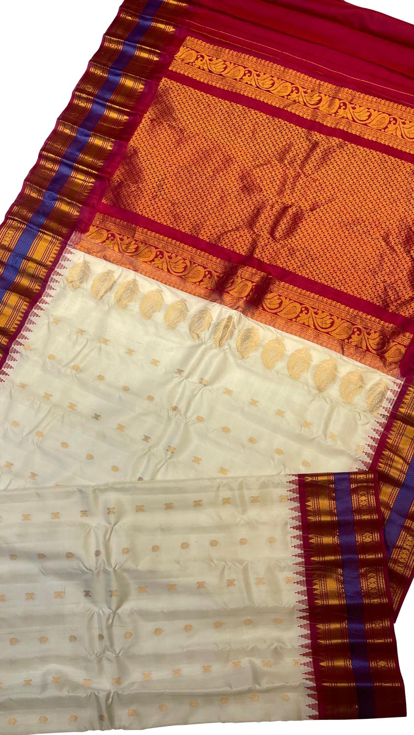 Off White Gadwal Handloom Pure Silk Saree - Luxurion World