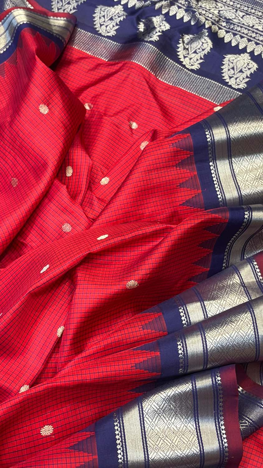 Exquisite Red Gadwal Handloom Silk Saree - Pure Elegance - Luxurion World