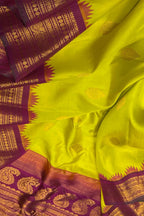 Exquisite Green Gadwal Pure Silk Saree - Handwoven Elegance - Luxurion World