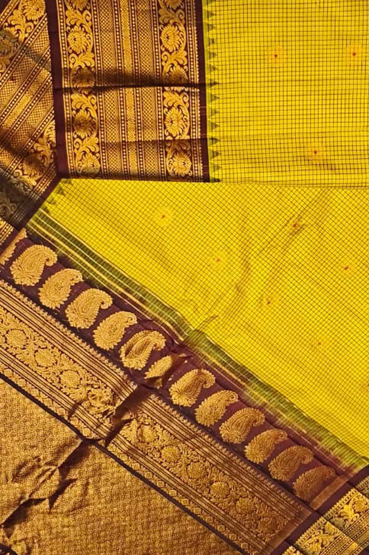 Yellow Pure Gadwal Silk Saree with Kanjeevaram Border - Luxurion World