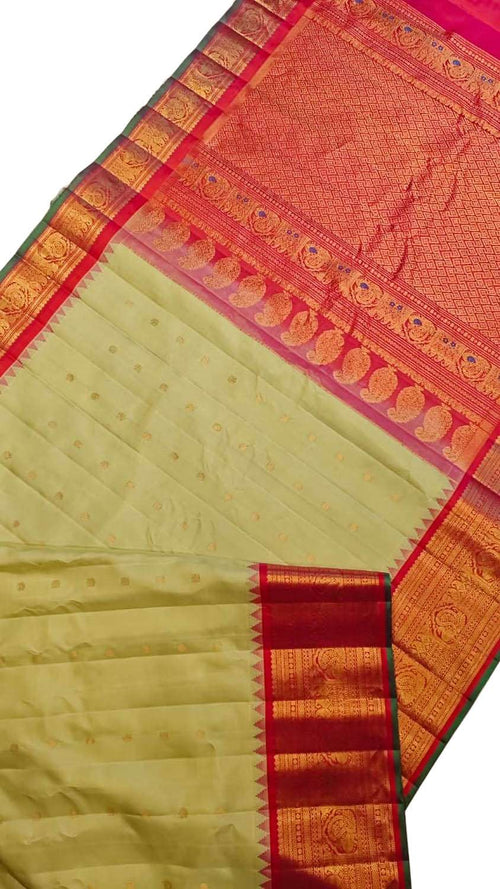 Exquisite Pastel Handloom Gadwal Pure Silk Saree - Luxurion World