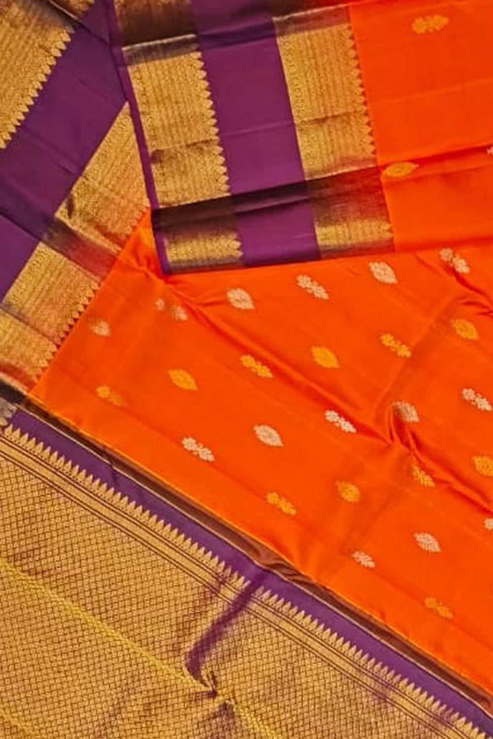 Orange Handloom Gadwal Pure Silk Saree - Luxurion World