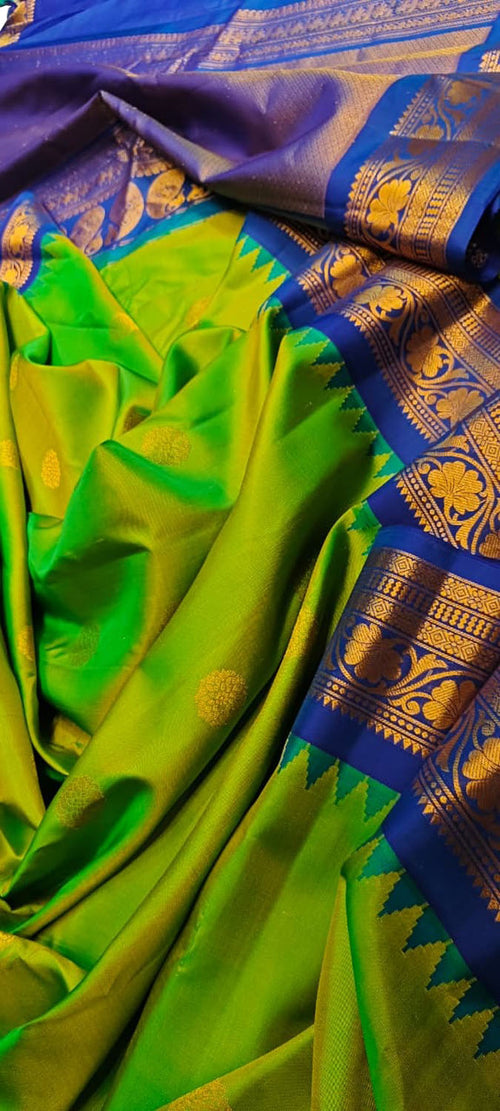 Green Handloom Gadwal Pure Silk Saree - Luxurion World