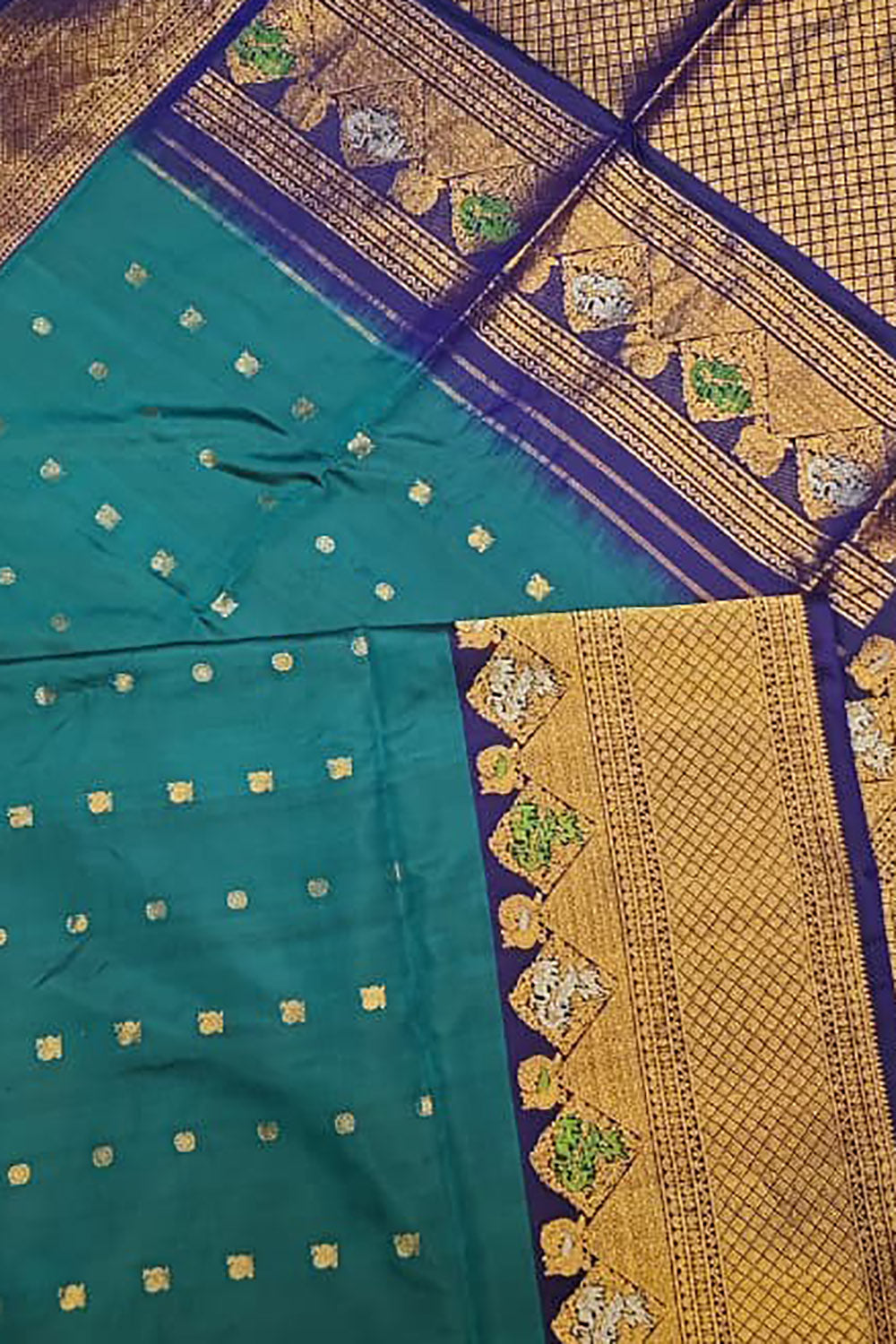 Blue Handloom Gadwal Pure Silk Saree - Luxurion World
