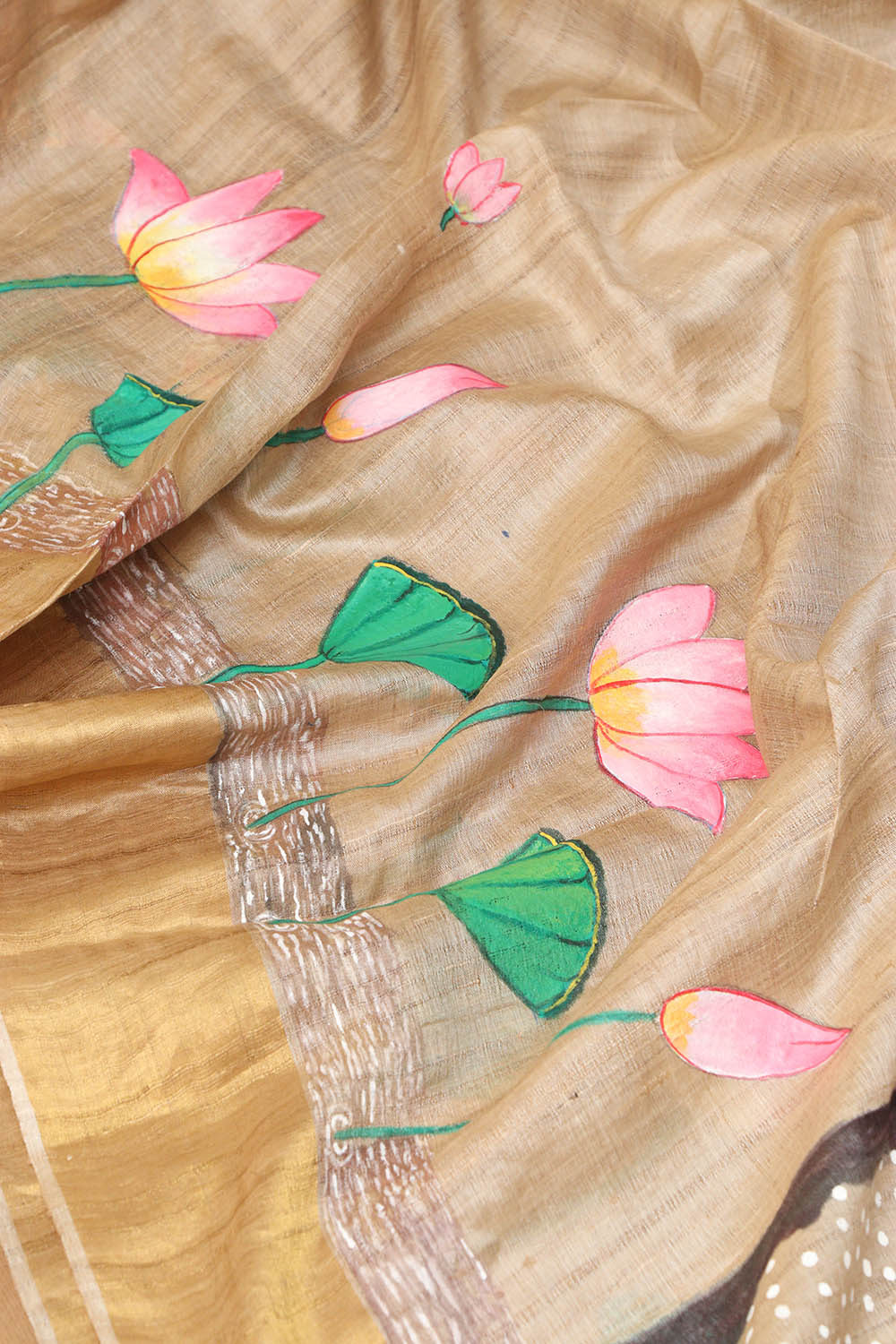 Vibrant Tussar Silk Saree: Exquisite Multicolor Hand Painted Design - Luxurion World