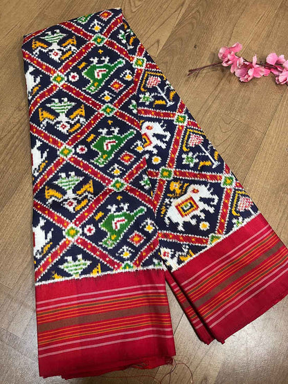 Exquisite Handloom Pochampally Double Ikat Silk Saree - Luxurion World