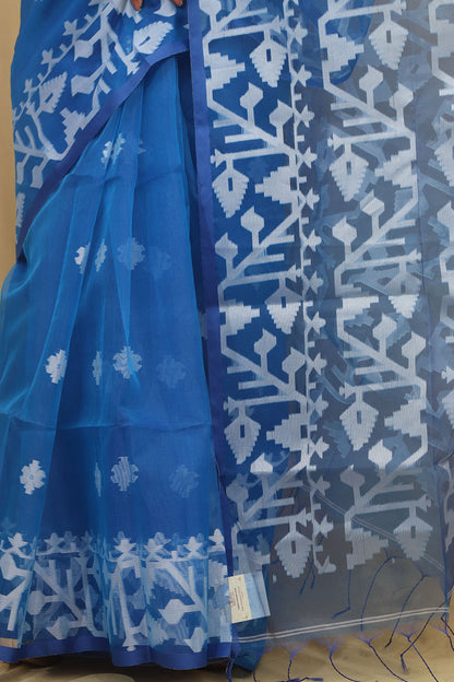 Exquisite Blue Handloom Jamdani Muslin Saree - Perfect for Any Occasion - Luxurion World