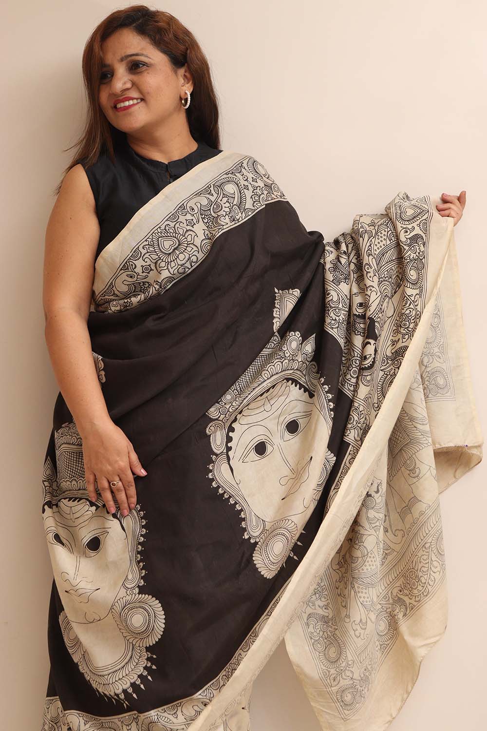 Black And White Kalamkari Hand Painted Pure Bangalore Silk Saree - Luxurion World