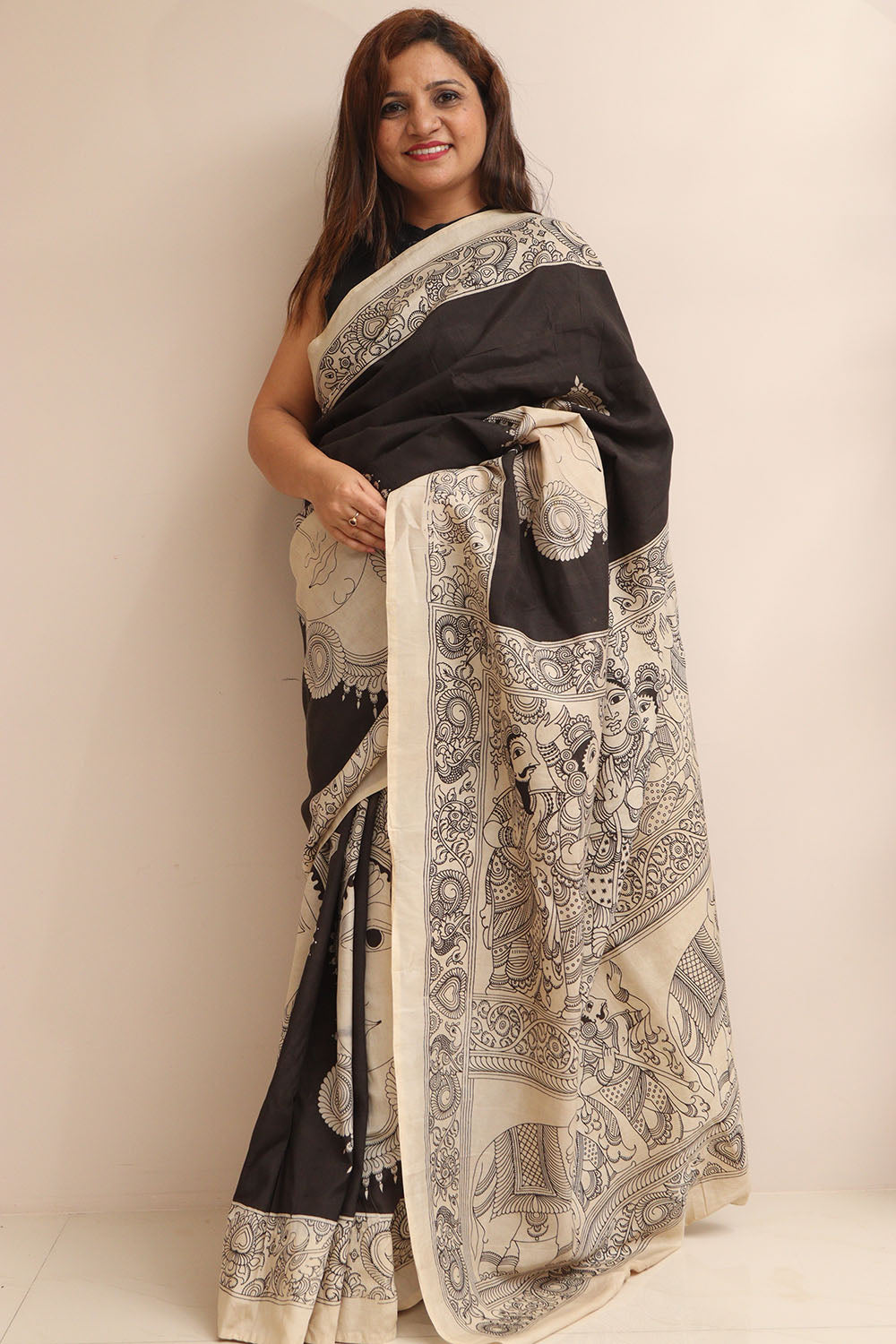 Black And White Kalamkari Hand Painted Pure Bangalore Silk Saree - Luxurion World