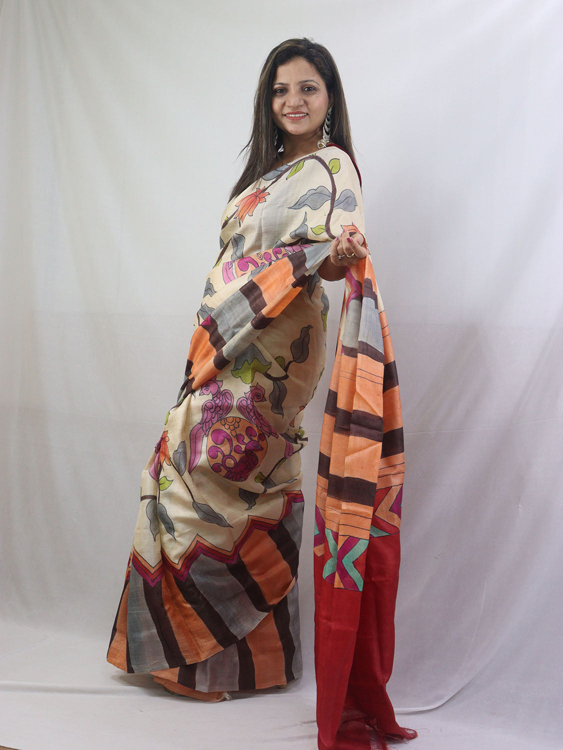 Hand-Painted Kalamkari Tussar Silk Saree in Pastel Hues - Luxurion World