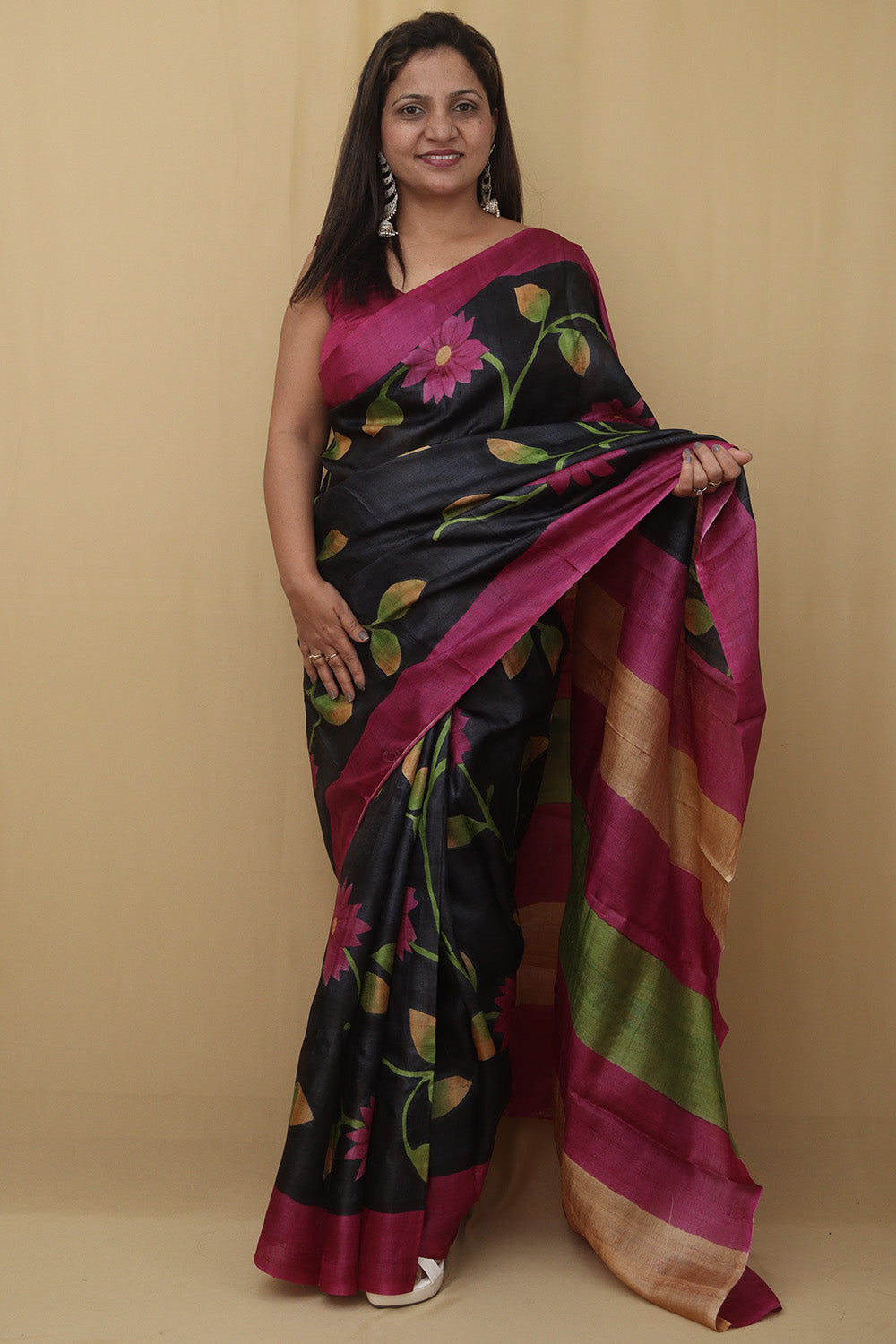 Black Hand Painted Kalamkari Pure Desi Tussar Silk Saree - Luxurion World