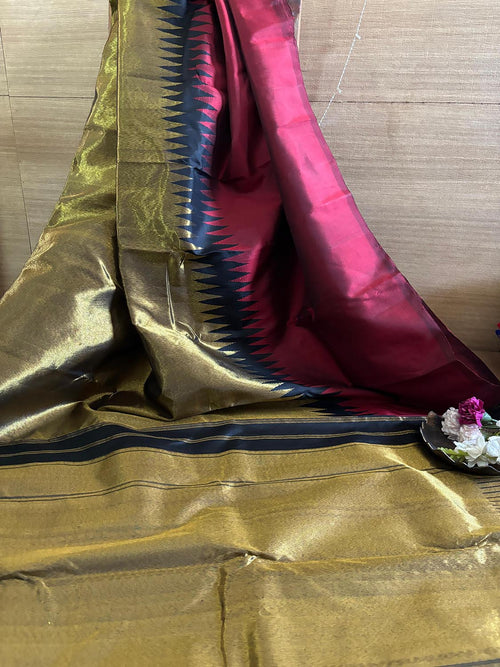 Golden & Maroon Kanjeevaram Pure Silk Saree - Handloom Craftsmanship - Luxurion World