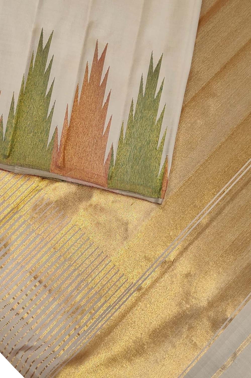 Pastel Kanjeevaram Handloom Pure Silk Saree With Temple Design Border - Luxurion World