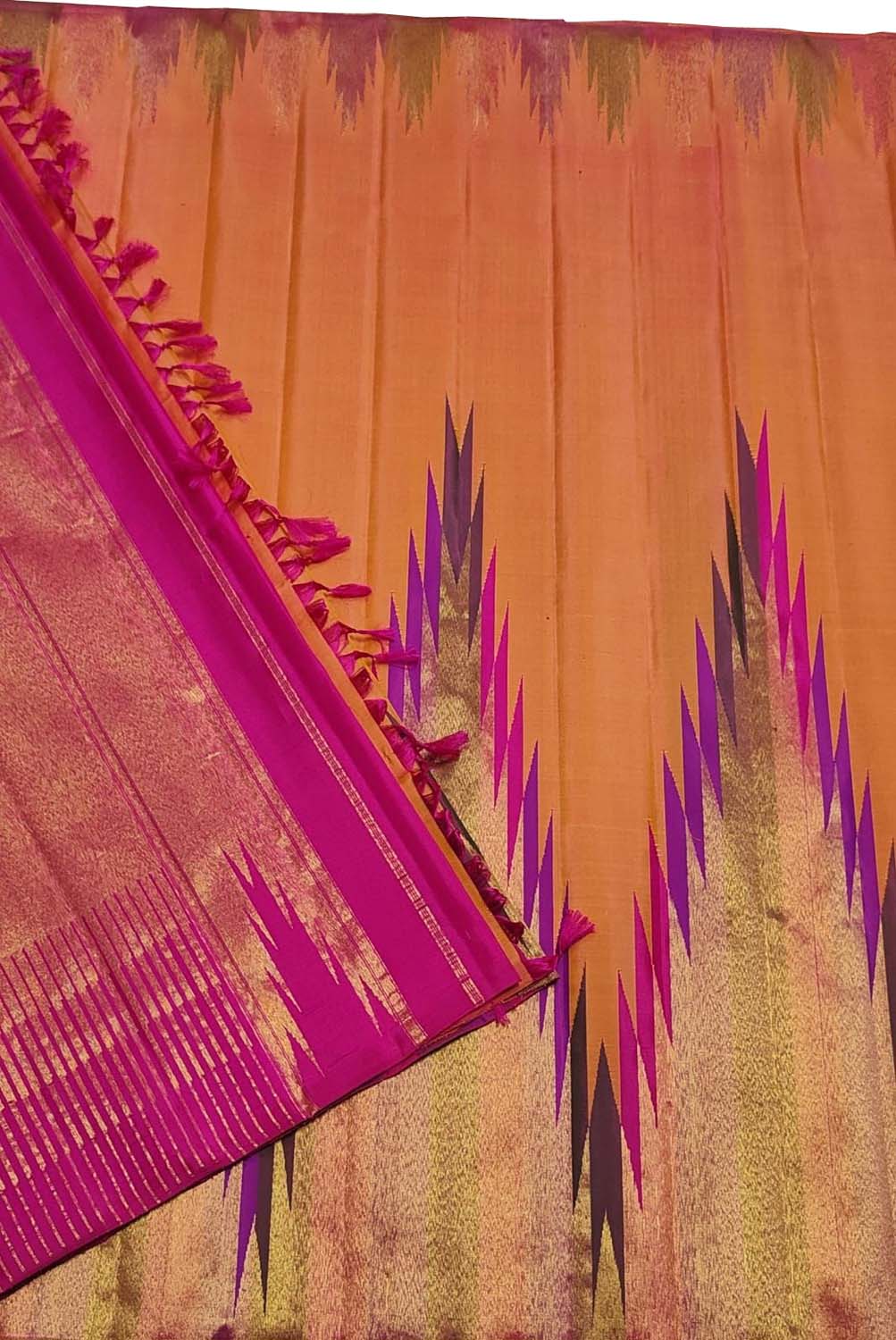Orange Handloom Kanjeevaram Pure Silk Saree - Pure Elegance - Luxurion World