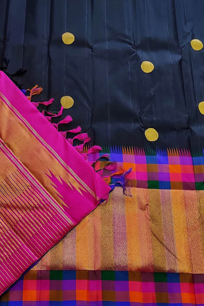 Exquisite Black Handloom Kanjeevaram Pure Silk Saree - Luxurion World