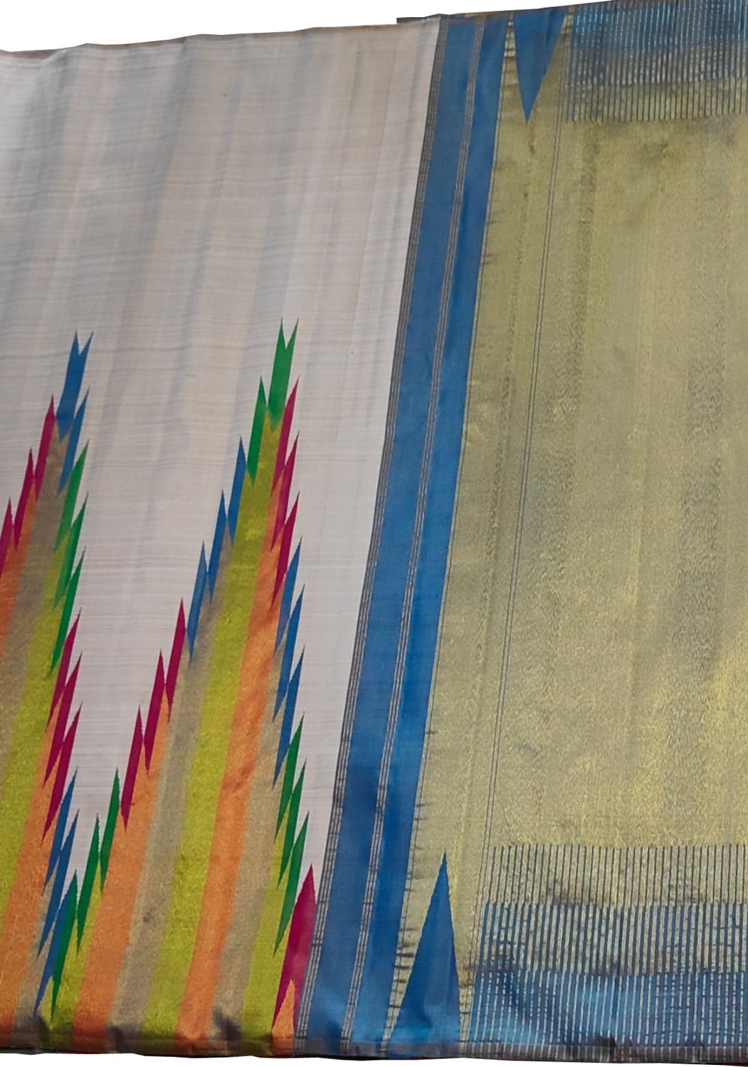 Multicolor Handloom Kanjeevaram Pure Silk Saree - Luxurion World