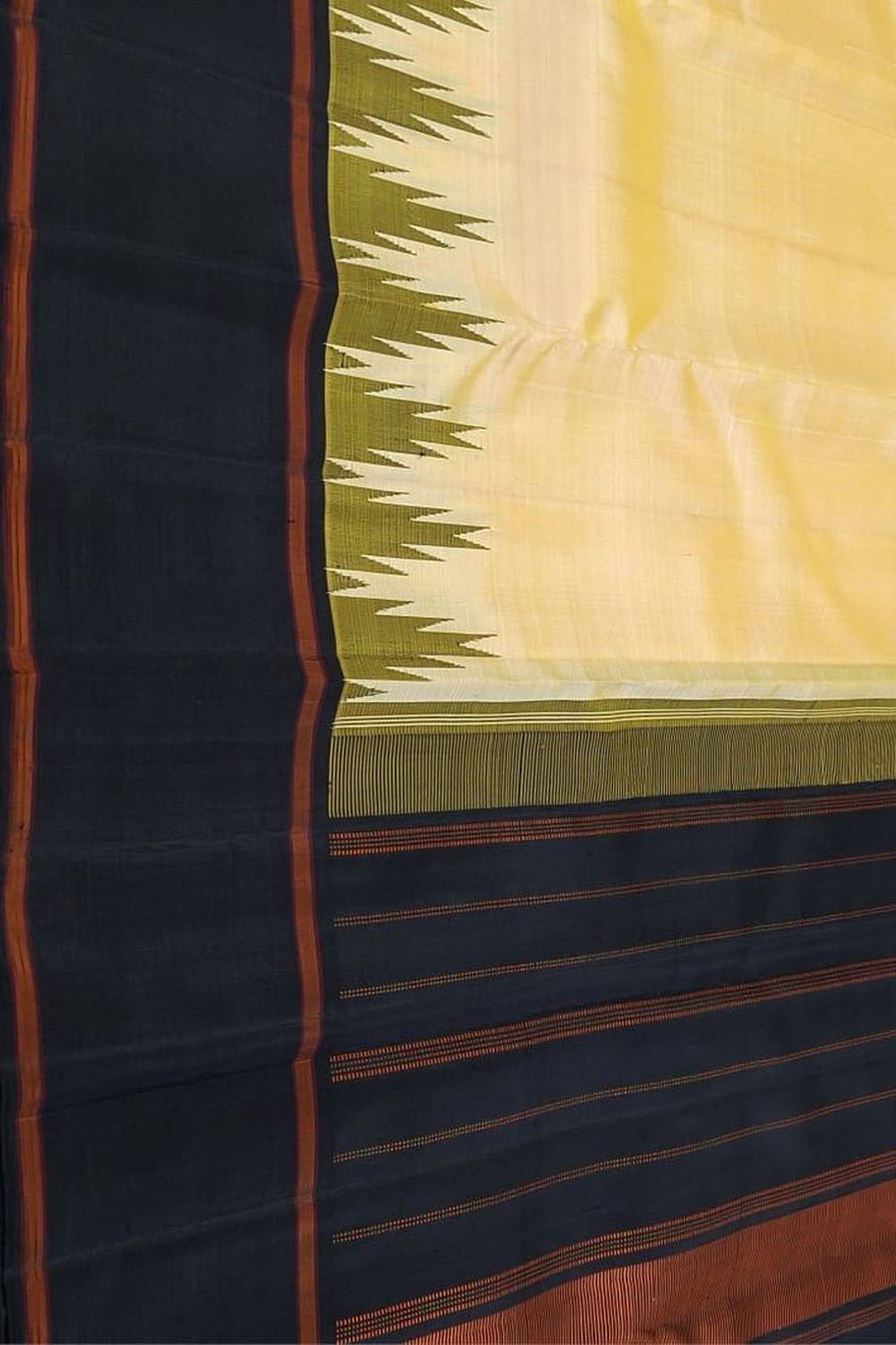 Cream Kanjeevaram Handloom Pure Silk Saree - Luxurion World