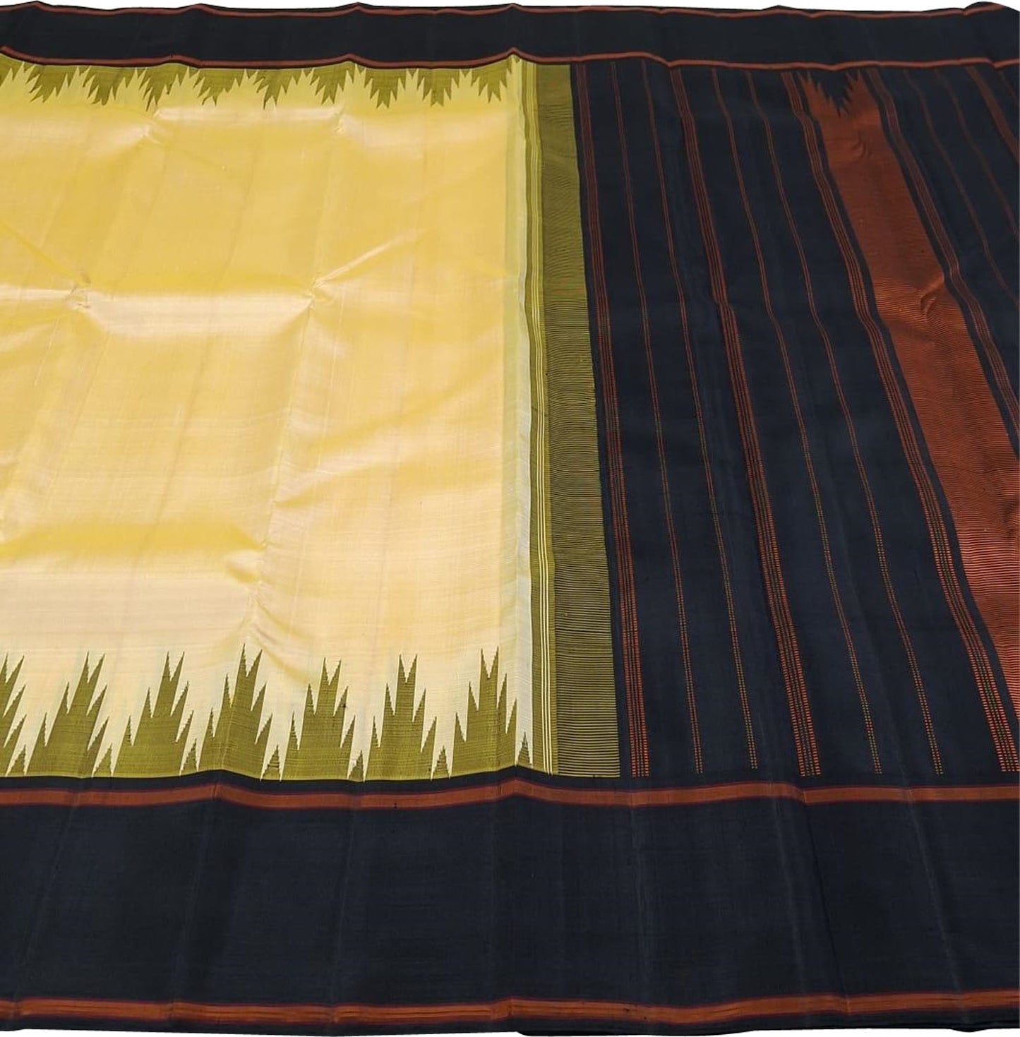 Cream Kanjeevaram Handloom Pure Silk Saree - Luxurion World