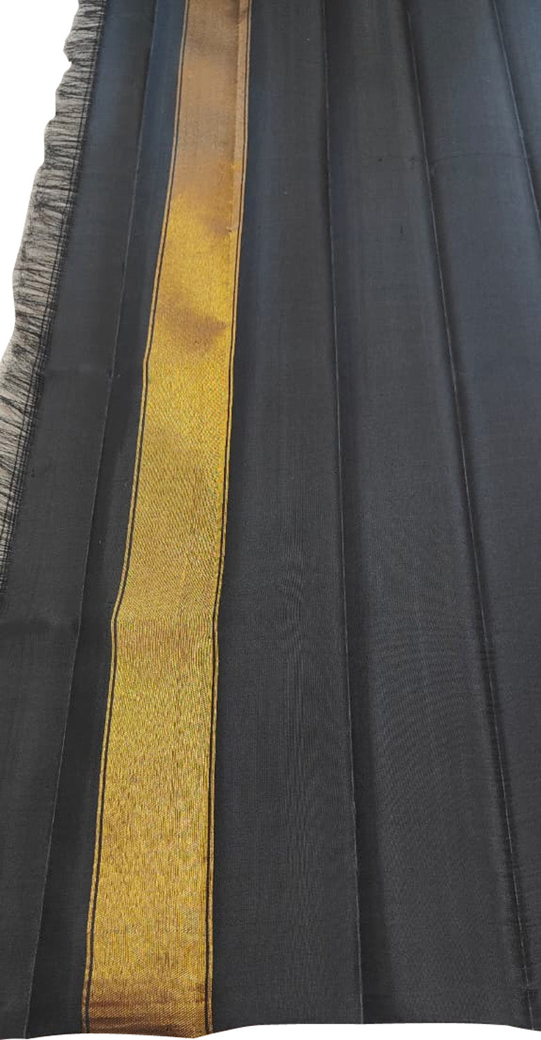 Exquisite Black Kanjeevaram Handloom Pure Silk Saree - Luxurion World