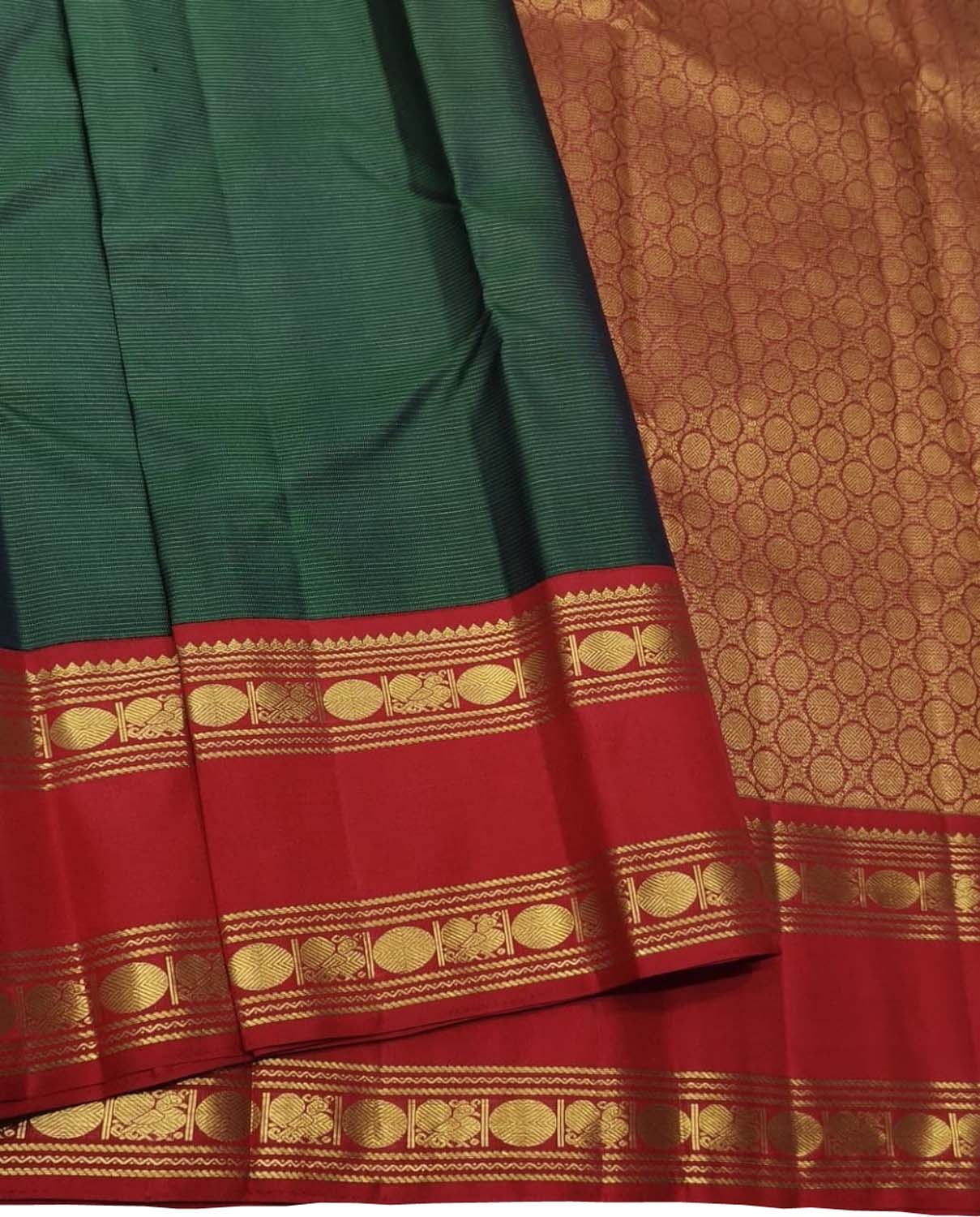 Green Pure Silk Handloom Kanjeevaram Saree - Elegant and Luxurious - Luxurion World