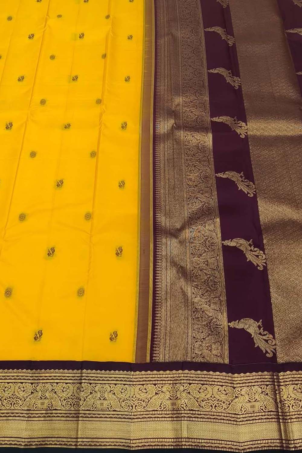 Yellow Pure Silk Handloom Kanjeevaram Saree - Elegant and Luxurious - Luxurion World