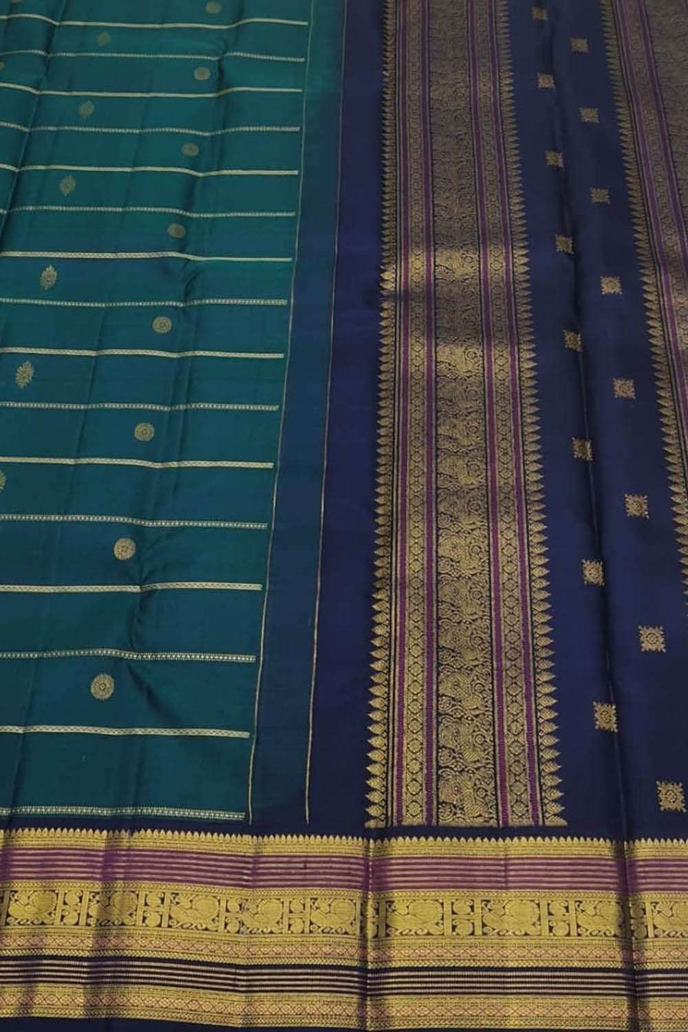 Green Blue Pure Silk Handloom Kanjeevaram Saree - Luxurion World