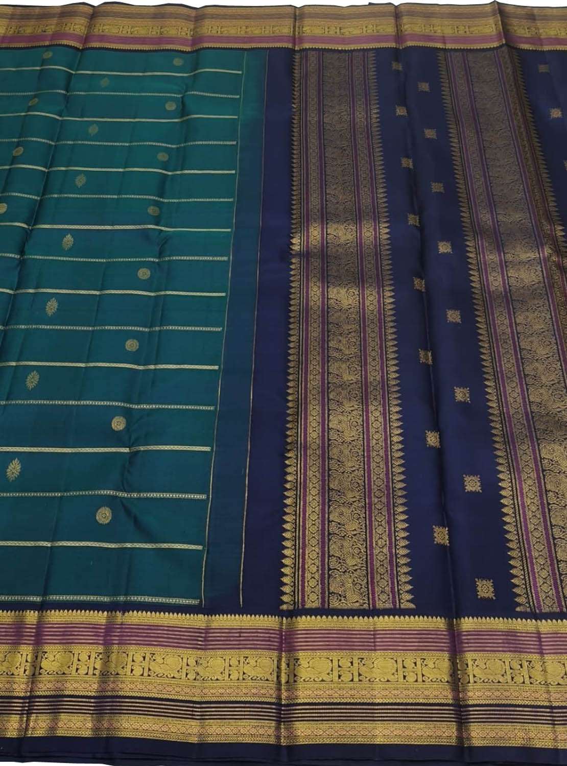 Green Blue Pure Silk Handloom Kanjeevaram Saree - Luxurion World