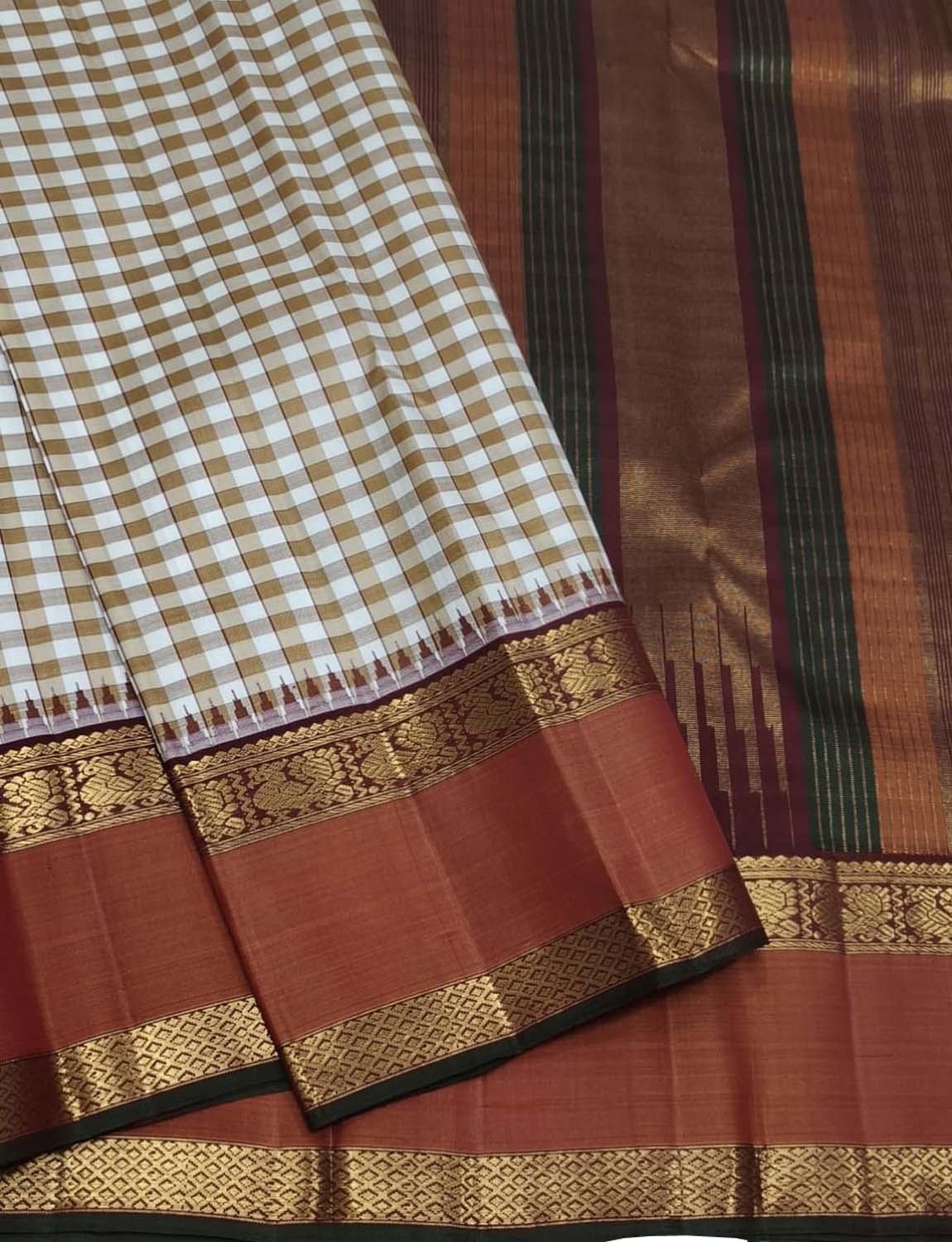 Off White Pure Silk Handloom Kanjeevaram Saree - Luxurion World