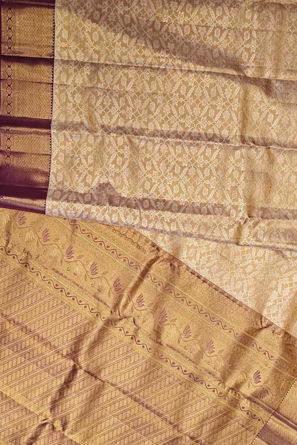 Exquisite Golden Handloom Kanjeevaram Pure Silk Saree - Luxurion World