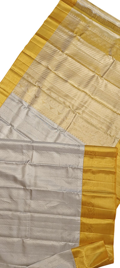 Exquisite Silver Handloom Kanjeevaram Pure Silk Saree - Luxurion World