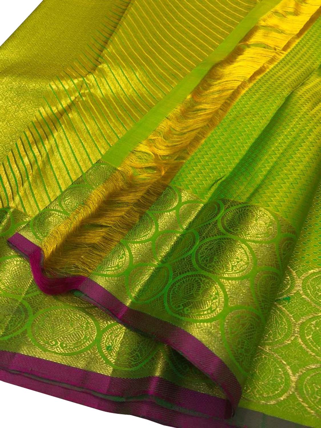Green Kanjeevaram Handloom Pure Silk Saree - Luxurion World