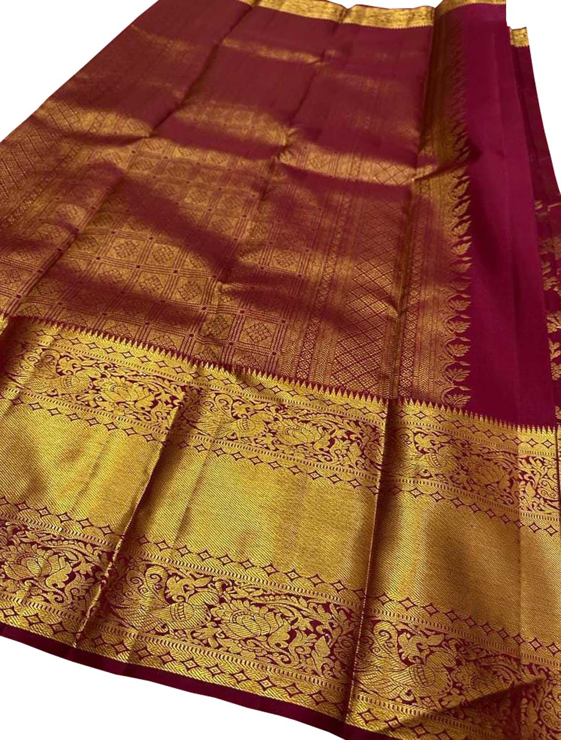 Maroon Kanjeevaram Handloom Pure Silk Saree - Luxurion World