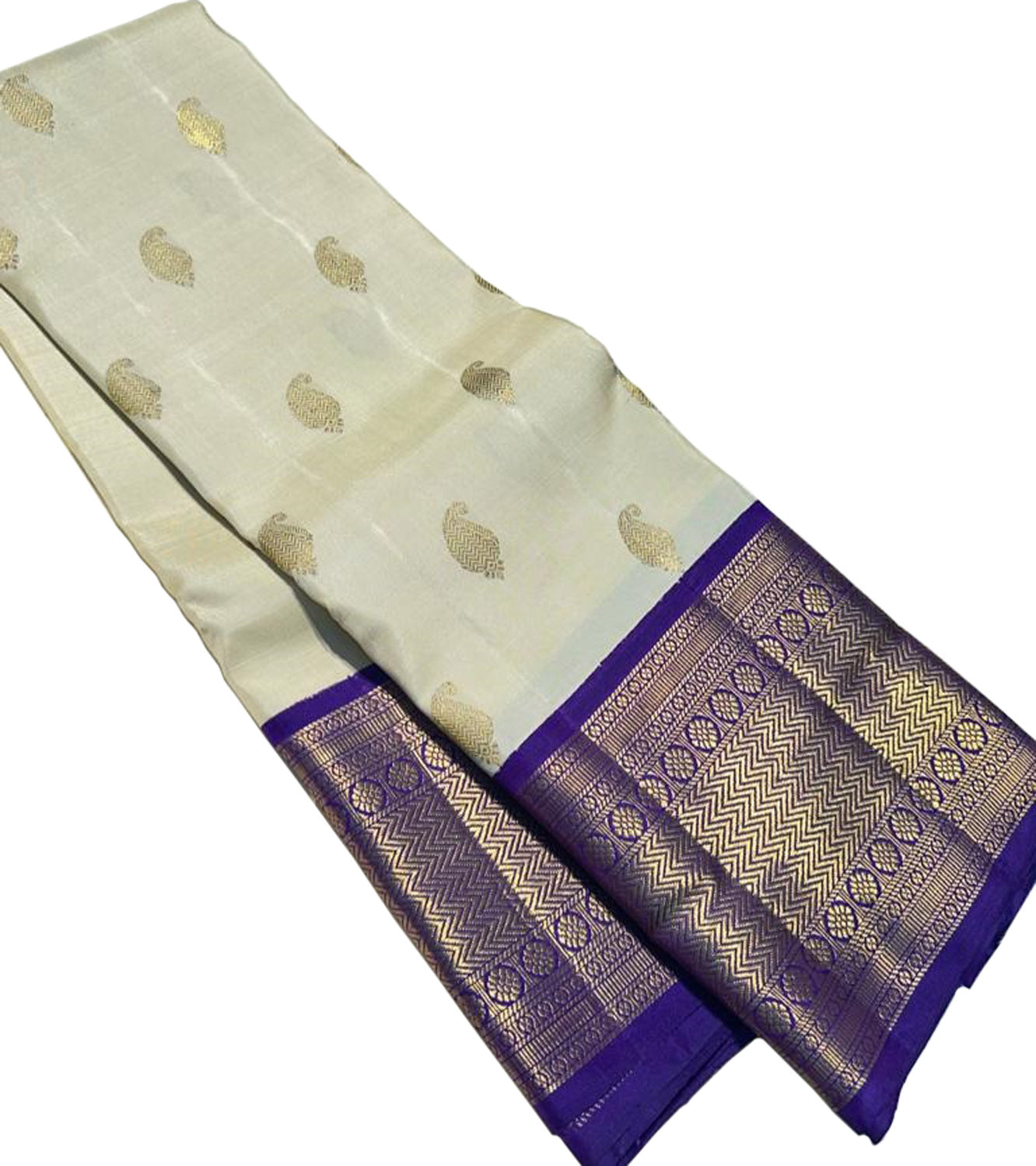 Off White Kanjeevaram Handloom Pure Silk Saree - Luxurion World