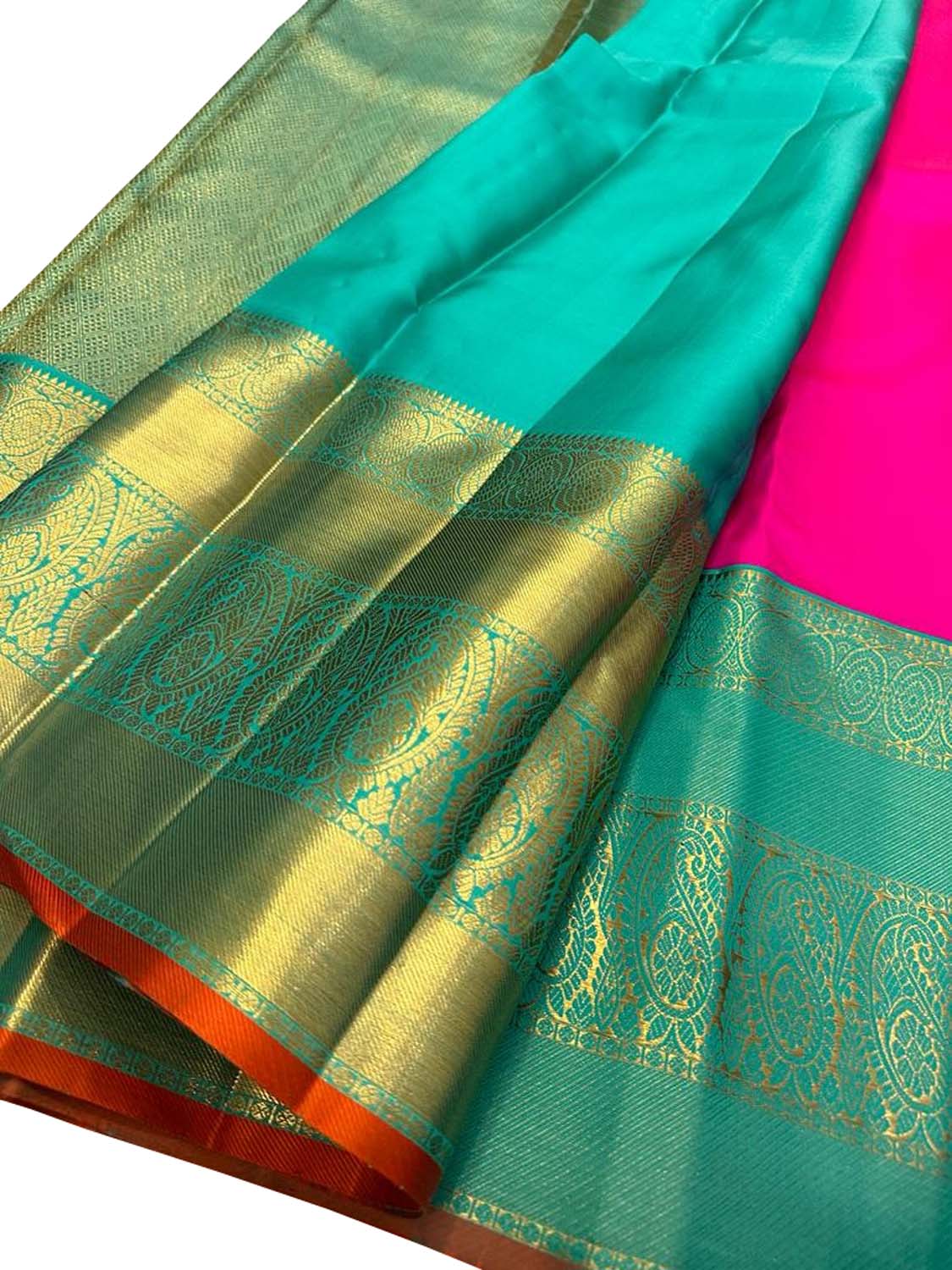 Exquisite Pink Kanjeevaram Handloom Silk Saree: Timeless Elegance - Luxurion World