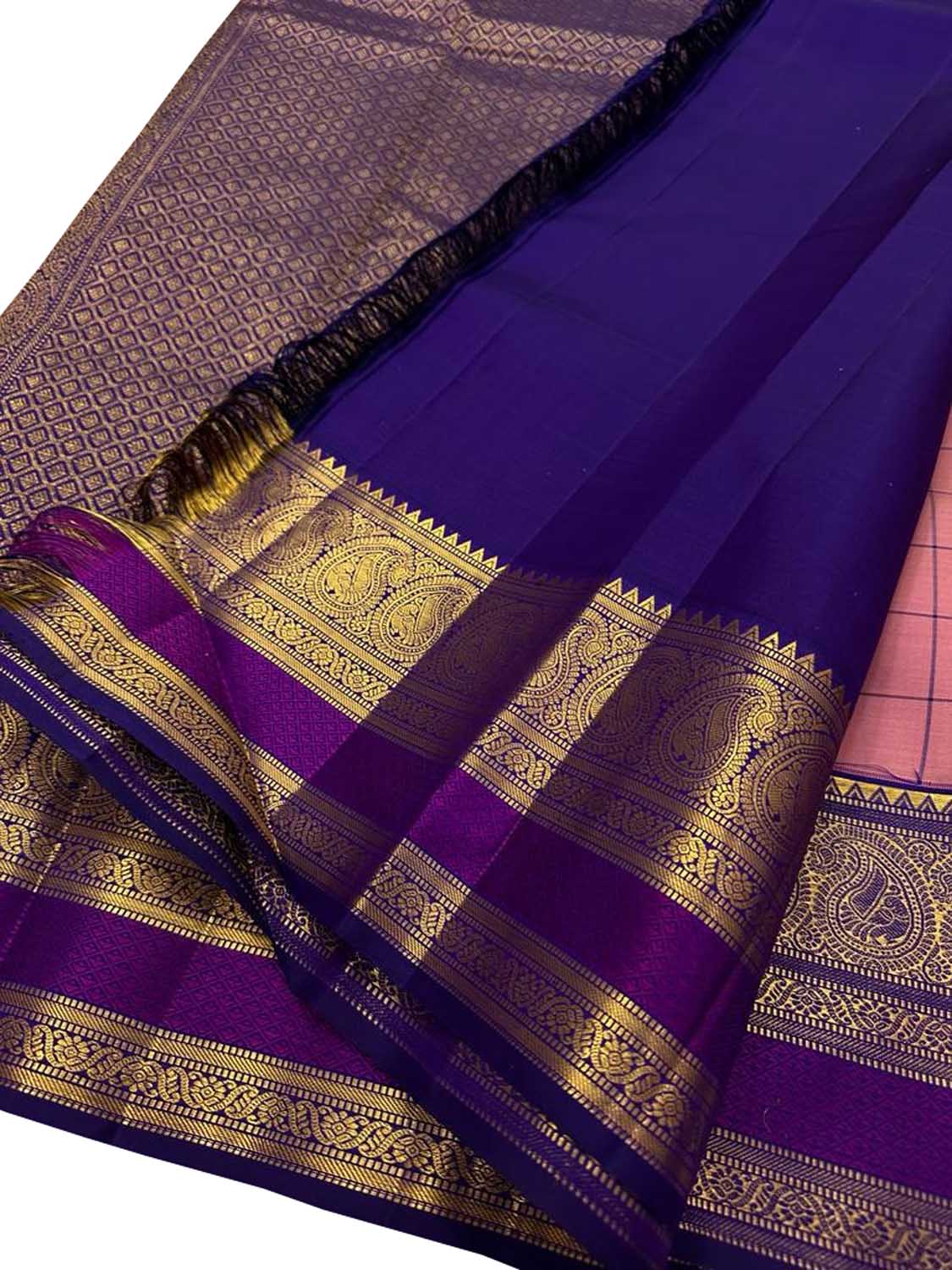 Exquisite Pink Kanjeevaram Handloom Pure Silk Saree: A Timeless Elegance - Luxurion World