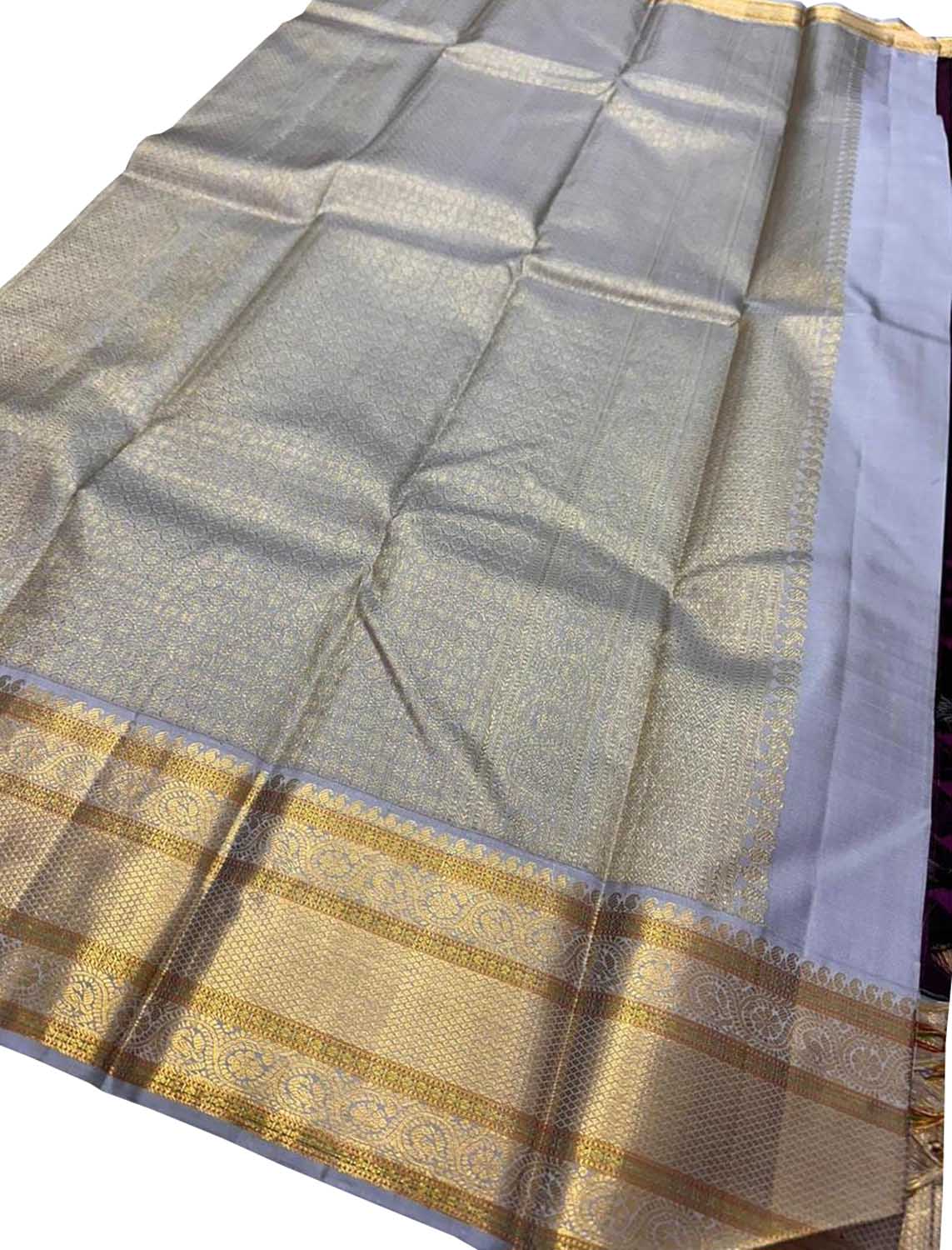 Exquisite Purple Kanjeevaram Handloom Pure Silk Saree: Timeless Elegance - Luxurion World
