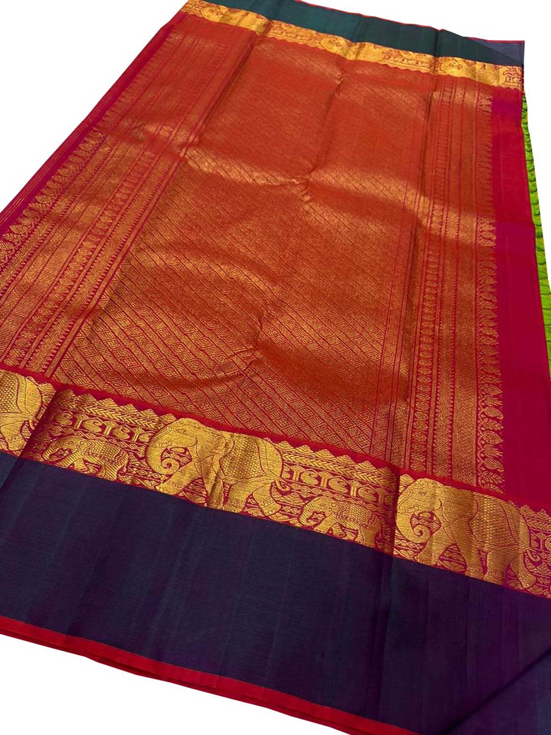 Exquisite Green Kanjeevaram Handloom Pure Silk Saree: Timeless Elegance - Luxurion World