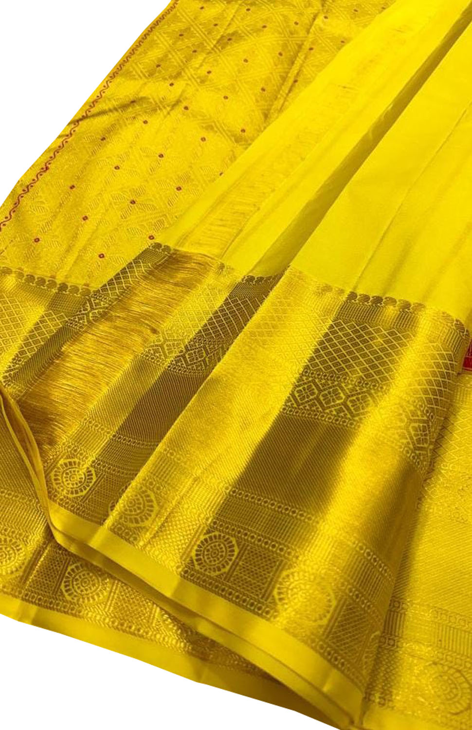 Yellow Kanjeevaram Handloom Pure Silk Saree - Luxurion World