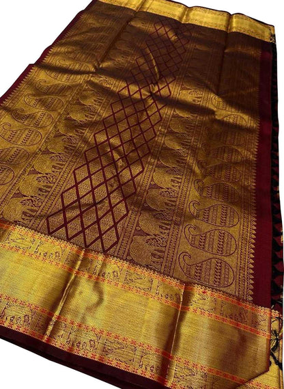 Elegant Maroon Kanjeevaram Handloom Pure Silk Saree - Luxurion World