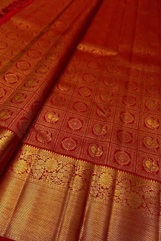 Red Handloom Kanjeevaram Pure Silk Saree - Elegant and Timeless - Luxurion World