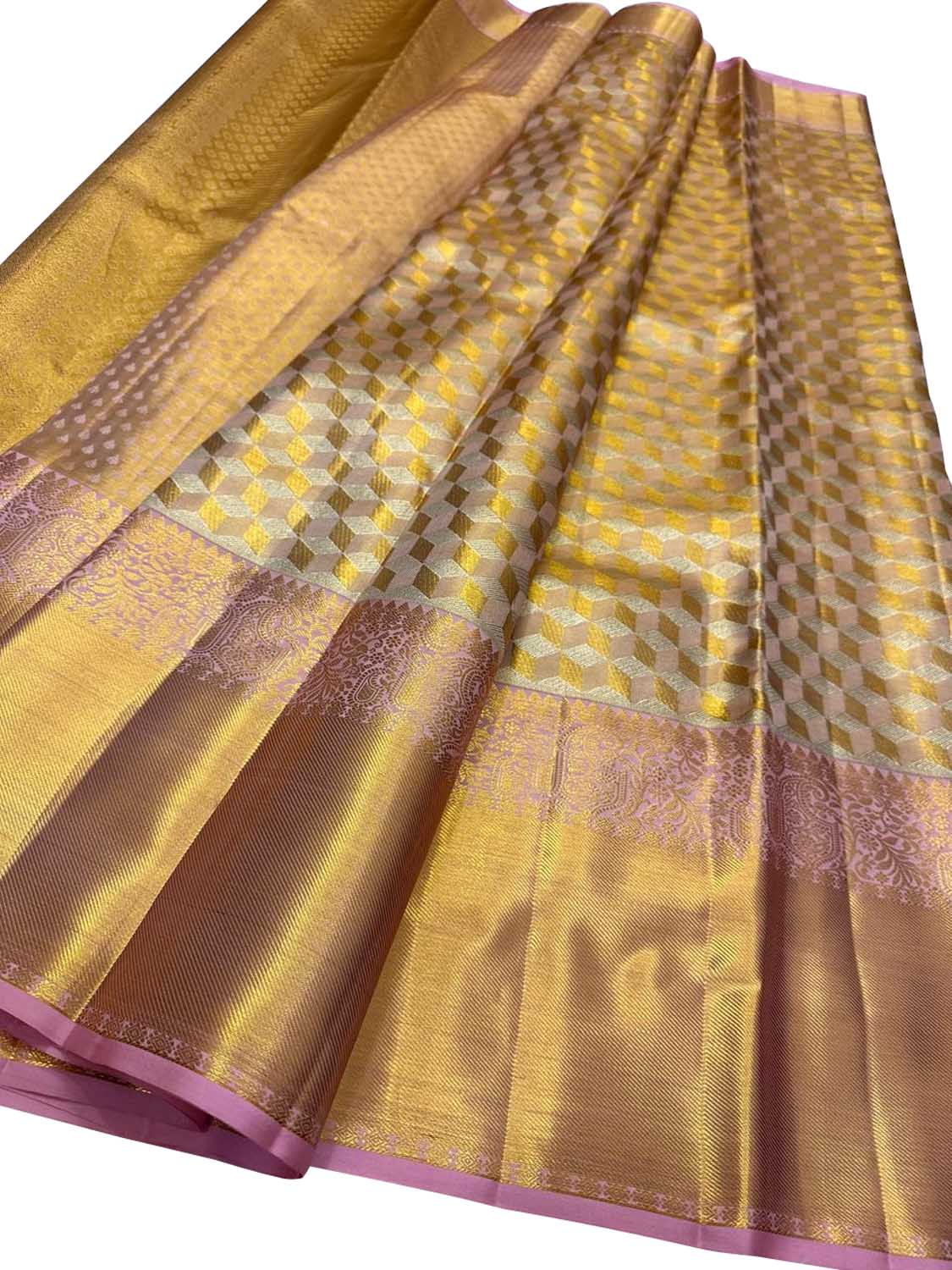Exquisite Golden Kanjeevaram Silk Saree - Elegant Luxury - Luxurion World